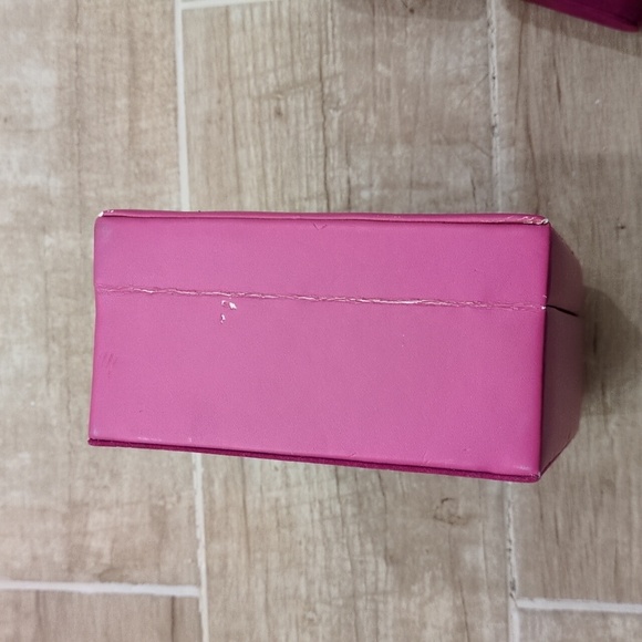 Pink Watch Storage Box - Picture 7 of 8